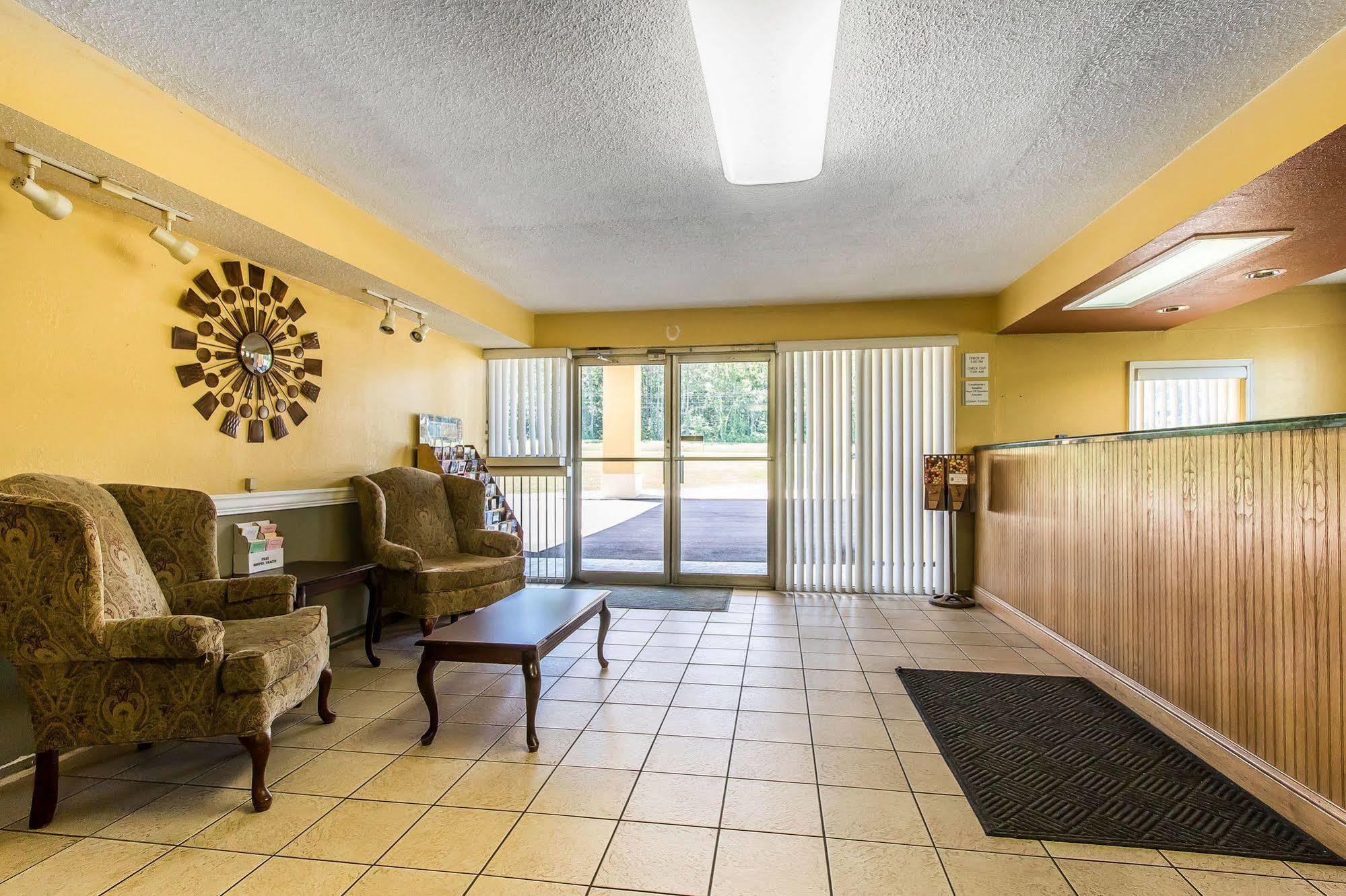 Econo Lodge Scottsboro Eksteriør billede
